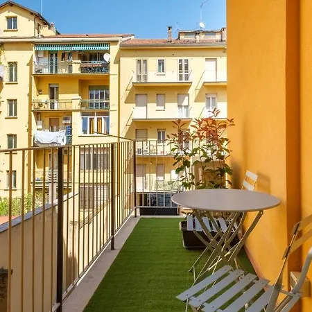 Blue Suite By Studio Vita Bolonia Exterior foto